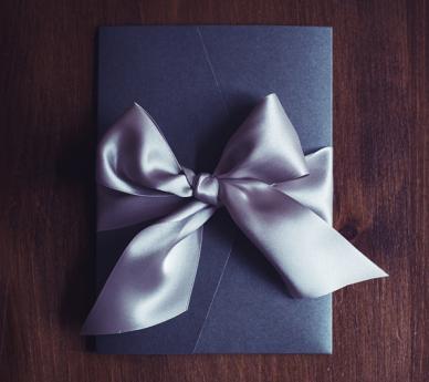 Colour Palette & Bow