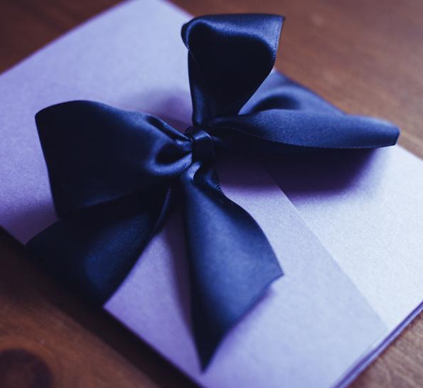 Colour Palette & Bow